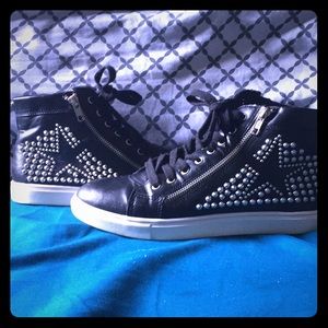 SM New York Sneakers